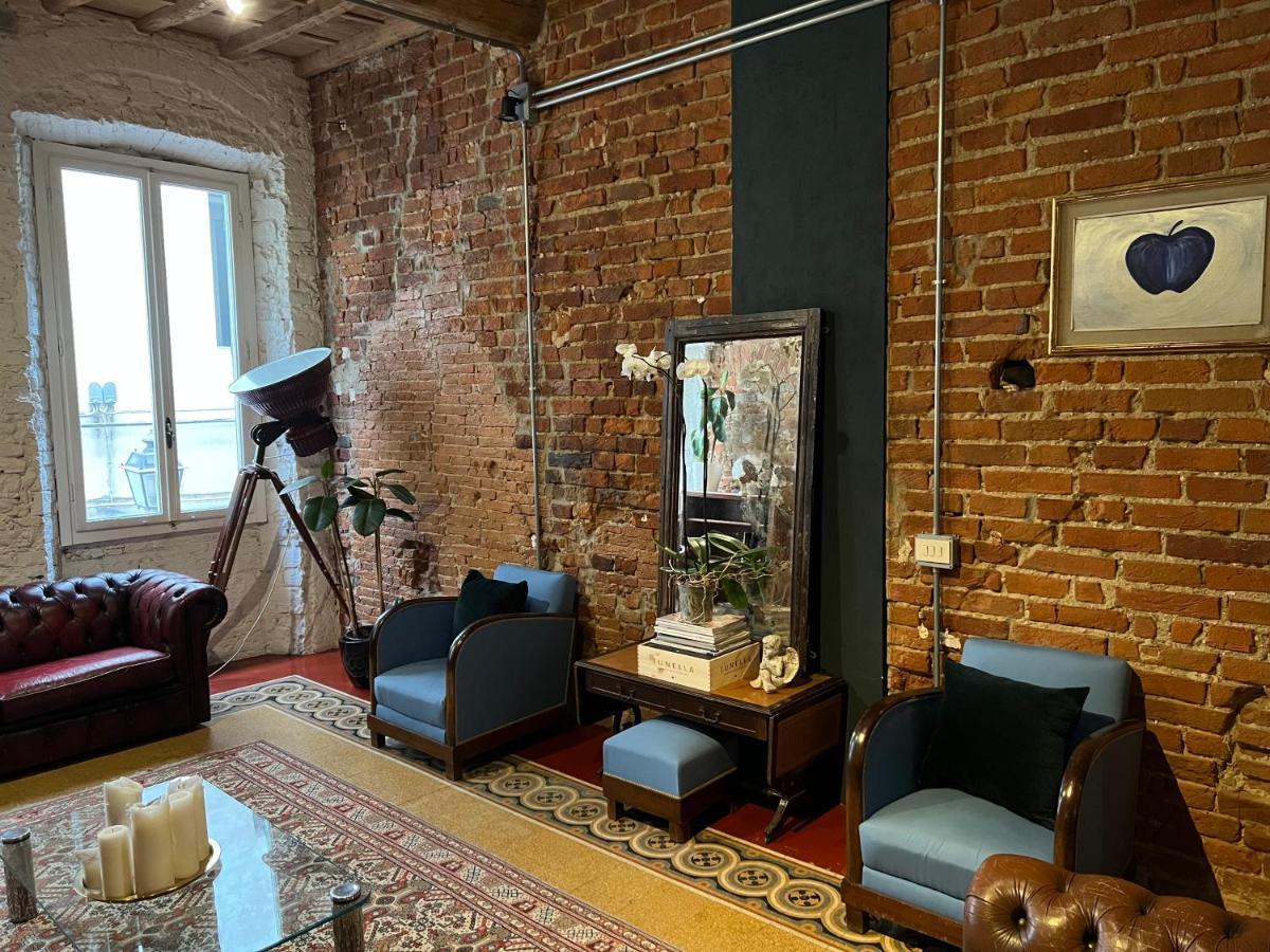 Velvet Loft - Santo Spirito Apartment فلورنس المظهر الخارجي الصورة