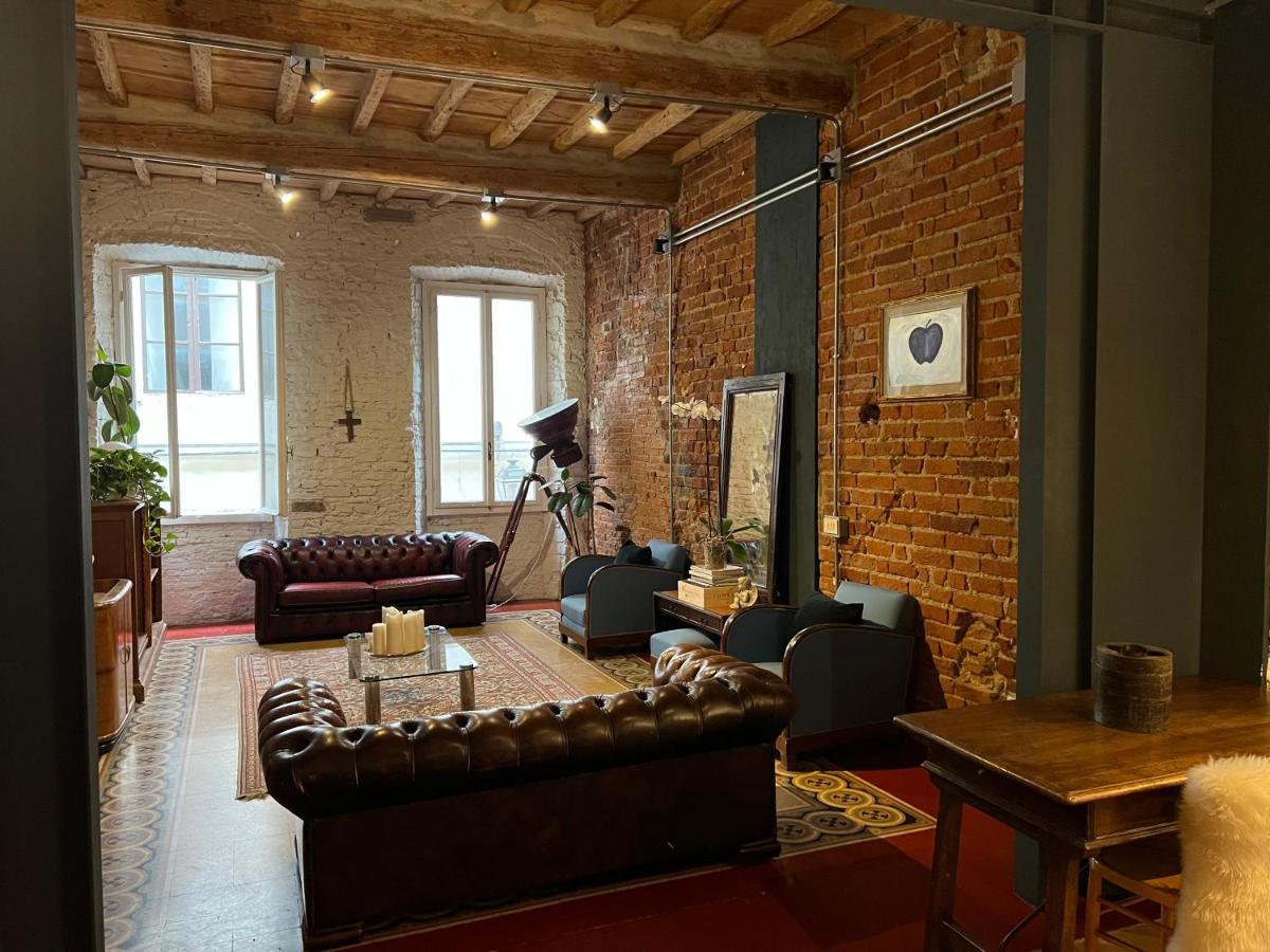 Velvet Loft - Santo Spirito Apartment فلورنس المظهر الخارجي الصورة