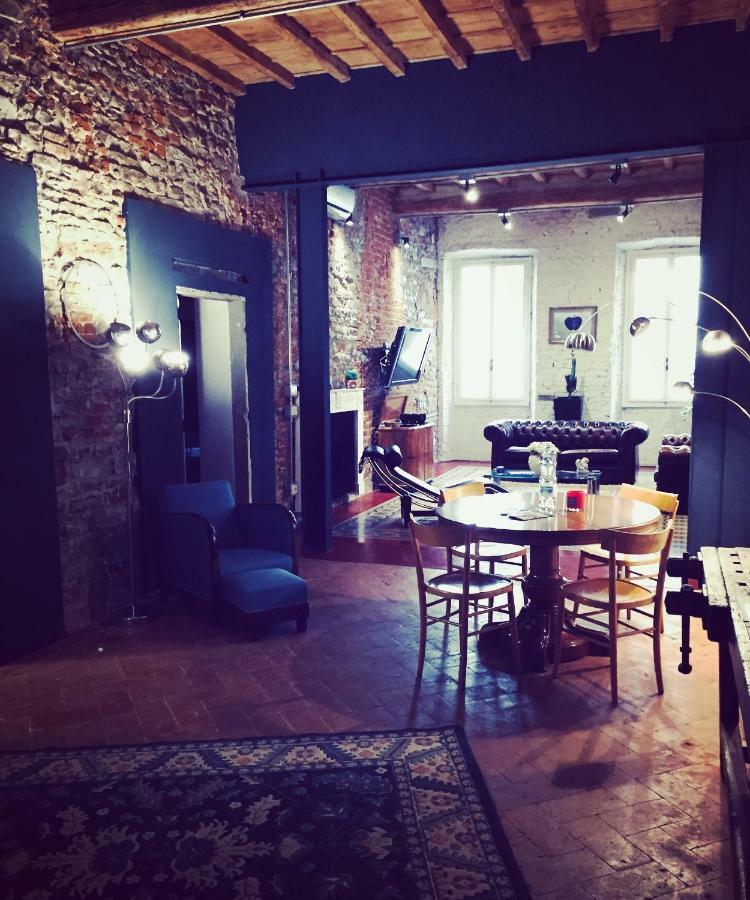 Velvet Loft - Santo Spirito Apartment فلورنس المظهر الخارجي الصورة