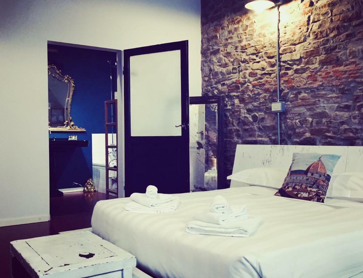 Velvet Loft - Santo Spirito Apartment فلورنس المظهر الخارجي الصورة